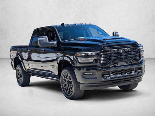 Diamond Black Crystal Pearlcoat 2026 RAM 2500 Limited Crew Cab 4x4 6'4' Box