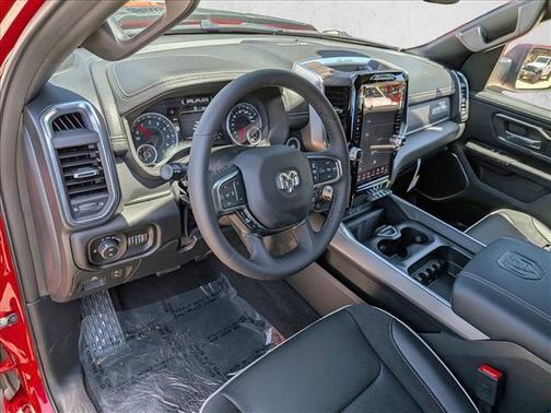 Molten Red Pearlcoat 2026 RAM 1500 Laramie