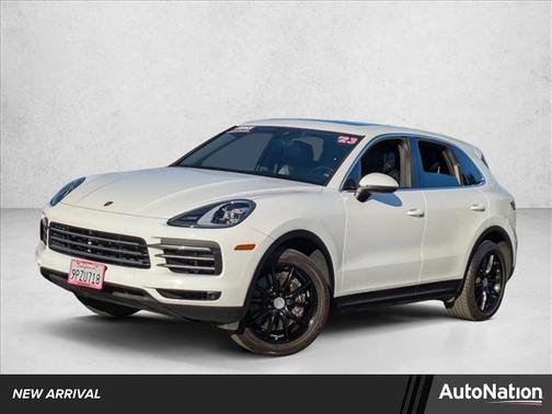 2023 Porsche Cayenne Platinum Edition