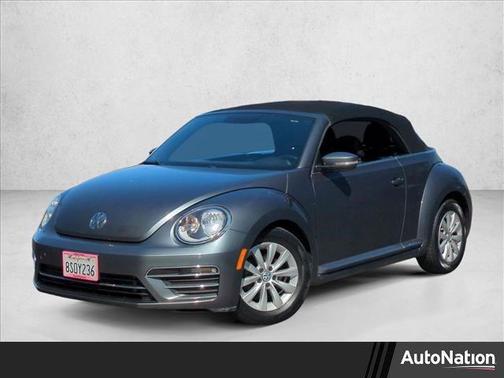 2018 Volkswagen Beetle 2.0T S