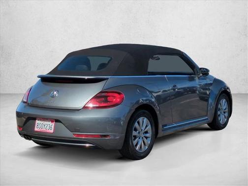 2018 Volkswagen Beetle 2.0T S