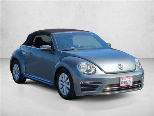 2018 Volkswagen Beetle 2.0T S