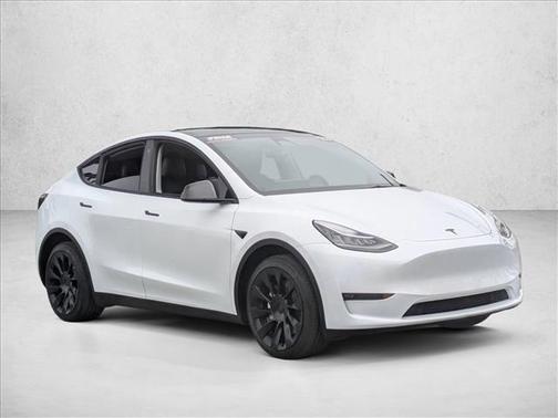 2023 Tesla Model Y Long Range Dual Motor All-Wheel Drive
