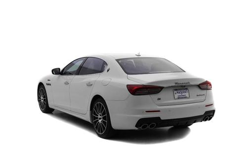 2024 Maserati Quattroporte Modena Ultima Q4