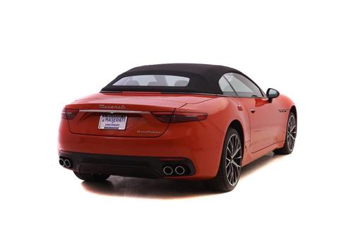 2025 Maserati GranCabrio MODENA