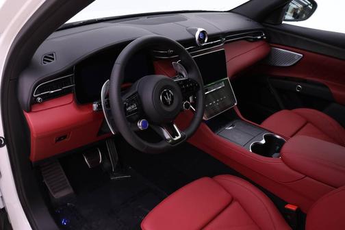 2026 Maserati Grecale Modena