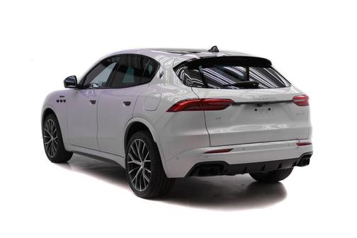 2026 Maserati Grecale Modena