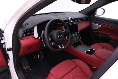 2026 Maserati Grecale Modena