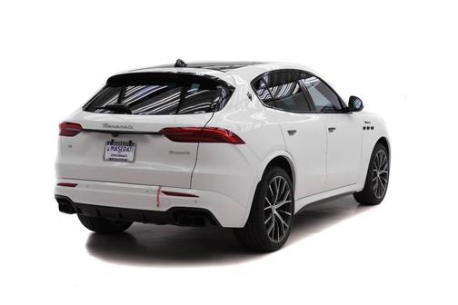 2026 Maserati Grecale Modena