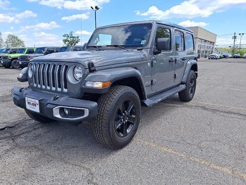 Sting-Gray Clearcoat 2021 Jeep Wrangler Unlimited Sahara