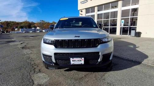 2023 Jeep Grand Cherokee L Altitude 4x4