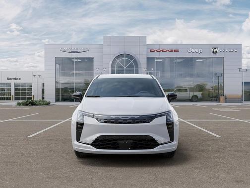 Bright White Clearcoat 2027 Chrysler Pacifica L