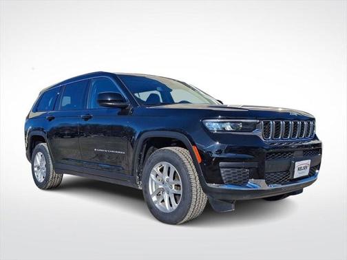 2021 Jeep Grand Cherokee L Laredo 4x4