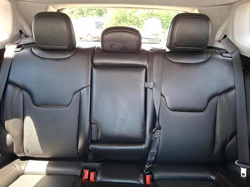 Billet Silver Metallic Clearcoat 2022 Jeep Compass Limited