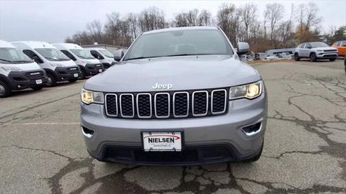 2020 Jeep Grand Cherokee Laredo E 4x4