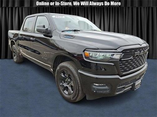 2025 RAM 1500 Tradesman Crew Cab 4x4 57' Box