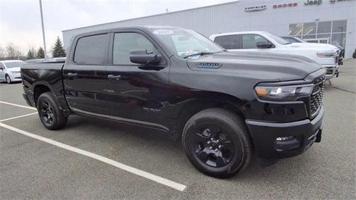 2025 RAM 1500 Tradesman Crew Cab 4x4 57' Box