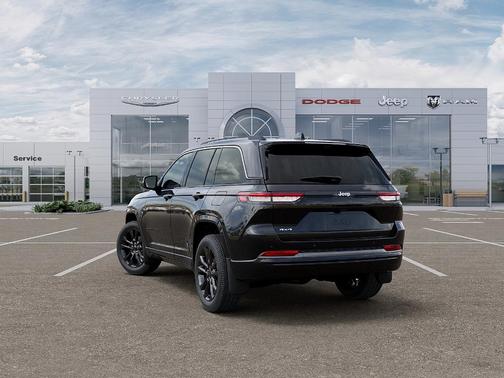 Diamond Black Crystal Pearlcoat 2026 Jeep Grand Cherokee Limited