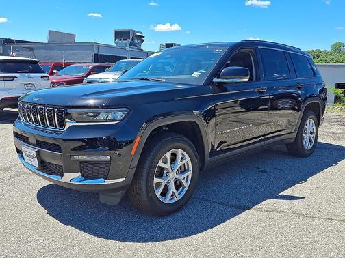 Diamond Black Crystal Pearlcoat 2023 Jeep Grand Cherokee L Limited