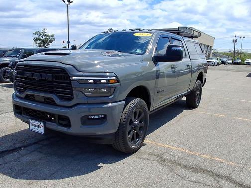 Ceramic Gray Clearcoat 2025 RAM 2500 Laramie Crew Cab 4x4 6'4' Box