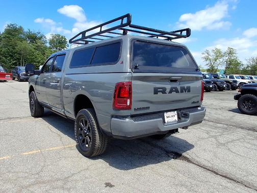 Ceramic Gray Clearcoat 2025 RAM 2500 Laramie Crew Cab 4x4 6'4' Box