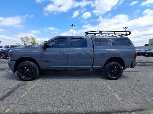 Ceramic Gray Clearcoat 2025 RAM 2500 Laramie Crew Cab 4x4 6'4' Box