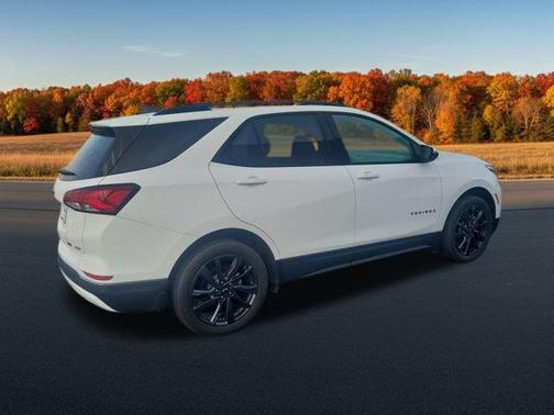 2022 Chevrolet Equinox AWD RS
