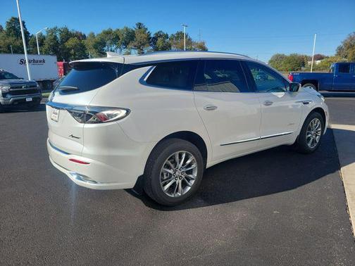 2023 Buick Enclave Avenir AWD