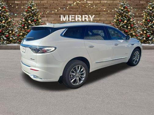 2023 Buick Enclave Avenir AWD