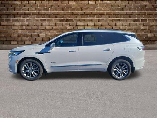 2023 Buick Enclave Avenir AWD
