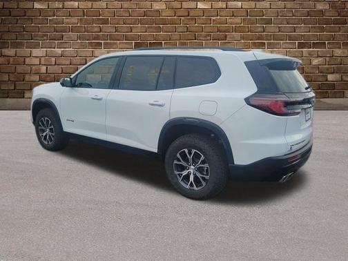 2025 GMC Acadia AWD AT4