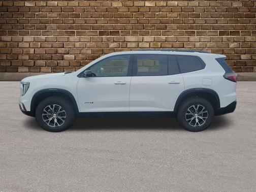 2025 GMC Acadia AWD AT4