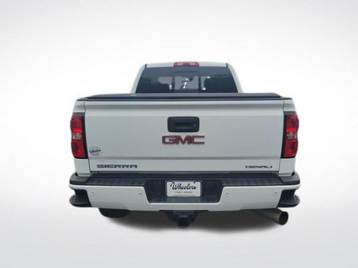 2016 GMC Sierra 3500 Denali