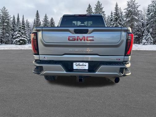 2024 GMC Sierra 2500 AT4