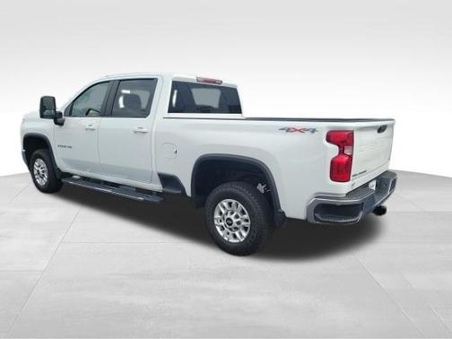 Summit White 2023 Chevrolet Silverado 2500 LT
