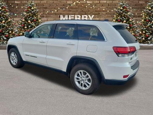 2020 Jeep Grand Cherokee Laredo