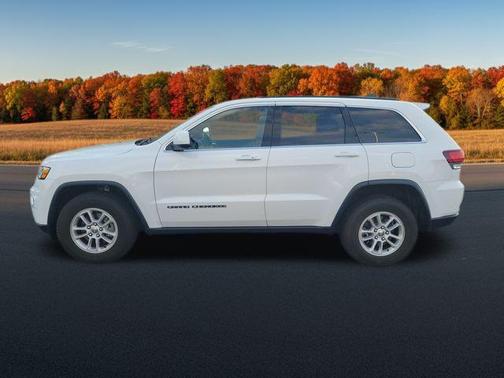 2020 Jeep Grand Cherokee Laredo