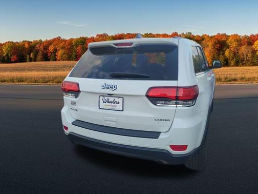 2020 Jeep Grand Cherokee Laredo