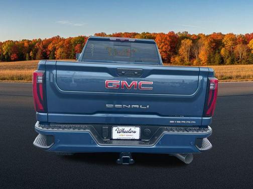 2025 GMC Sierra 2500 Denali