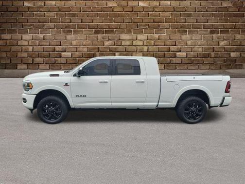 2022 RAM 2500 Limited Mega Cab 4x4 6'4' Box