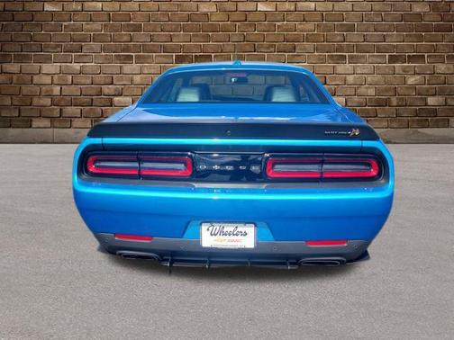 2023 Dodge Challenger R/T Scat Pack Widebody
