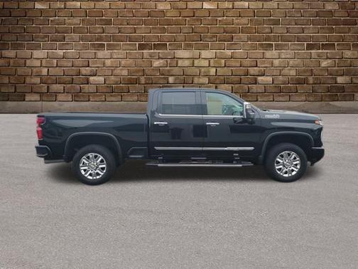 2024 Chevrolet Silverado 2500 High Country