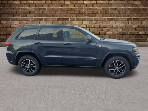 2017 Jeep Grand Cherokee Trailhawk