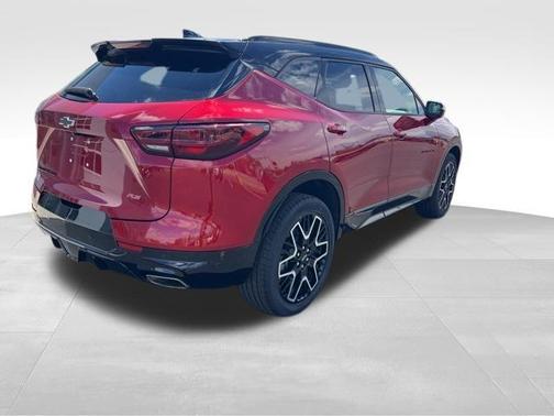 Radiant Red Tintcoat 2025 Chevrolet Blazer RS