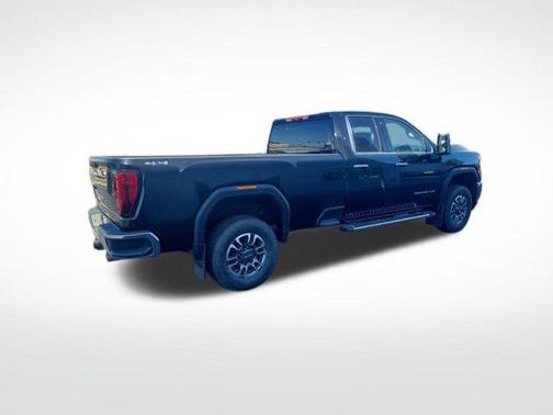 2022 GMC Sierra 2500 SLT