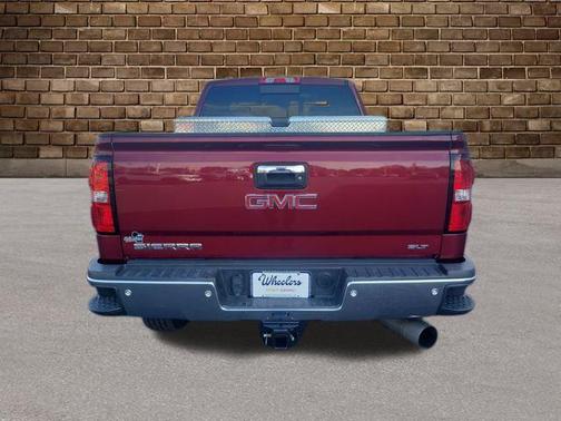 2017 GMC Sierra 2500 SLT