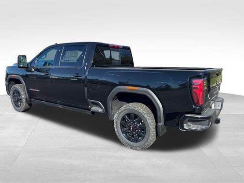 Onyx Black 2026 GMC Sierra 2500 AT4