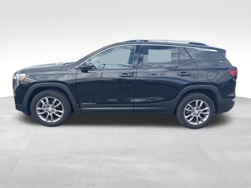 Ebony Twilight Metallic 2024 GMC Terrain SLT