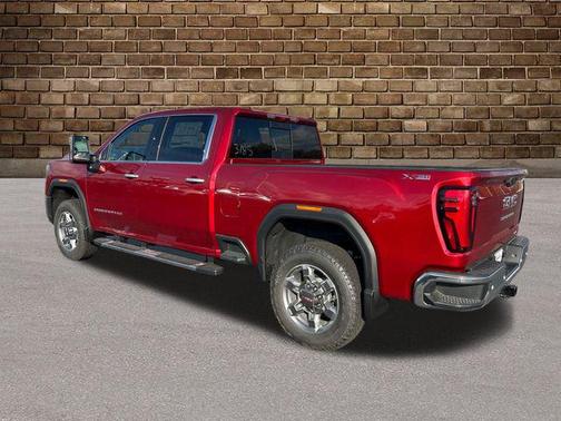 2026 GMC Sierra 2500 SLT