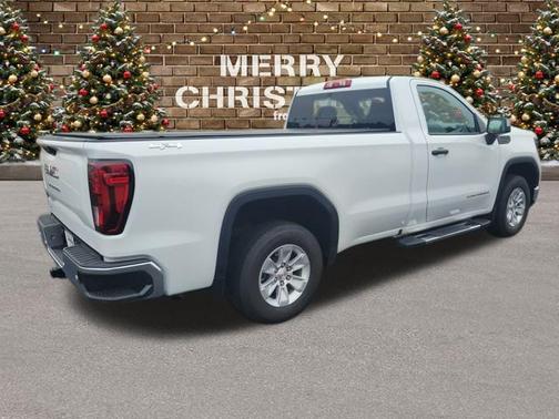 2024 GMC Sierra 1500 Pro